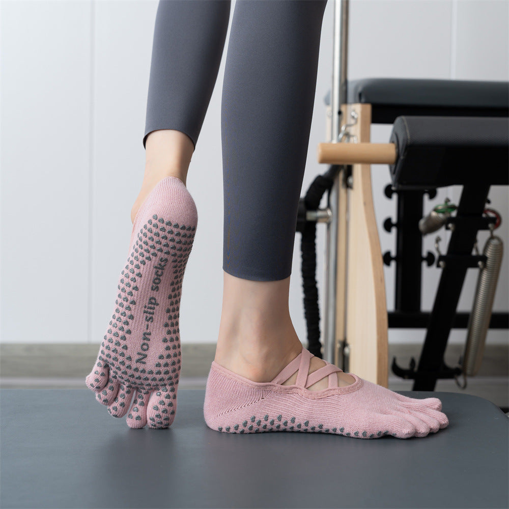 2 Pcs Non-Slip Yoga Pilates Socks with Toe Design for Women‚ Cotton Blend with Anti-Slip Silicone Grip
